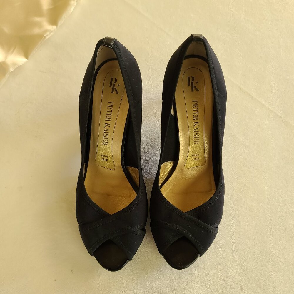 Peter Kaiser Open Toe Pump, black (PK 6 1/2 = US 9).Excellent Condition. Black.